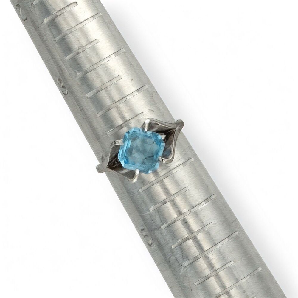 ESPO Finland Sterling Silver Ring | Modernist Blue Topaz Gemstone | Size 4